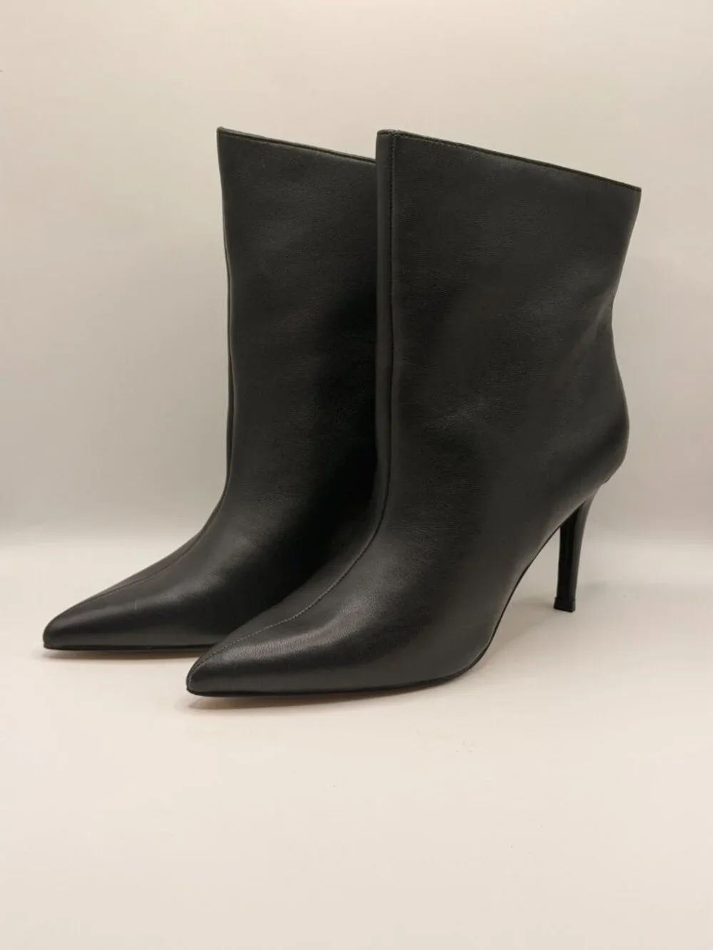 Steve Madden Women Sierah Leather Pointed Toe Heel Bootie Sz 8.5 - Picture 1 of 7